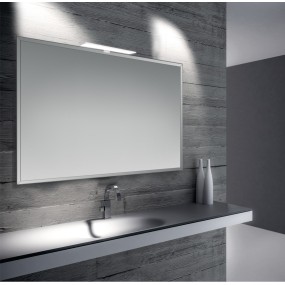 Miroir de salle de bain avec bord biseauté